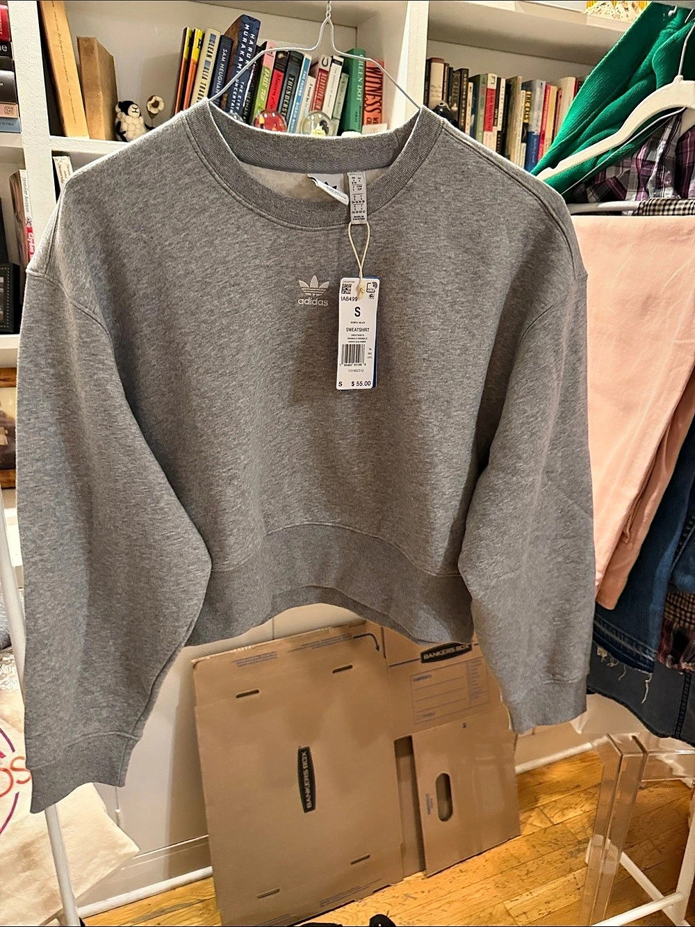 adidas Adicolor Essentials Crew Sweatshirt Gray Small